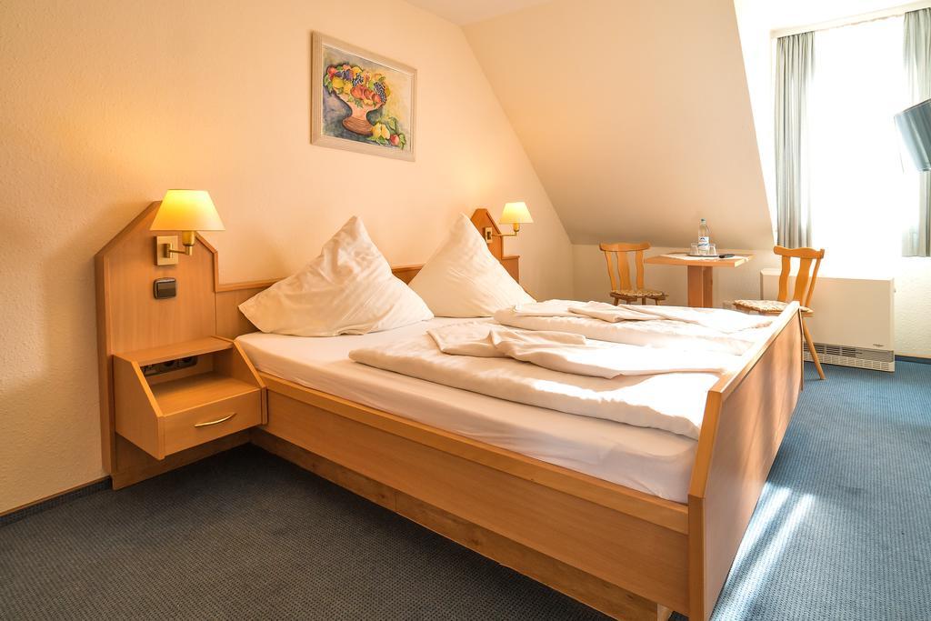 Hotel Zum Lieben Augustin Meersburg Quarto foto